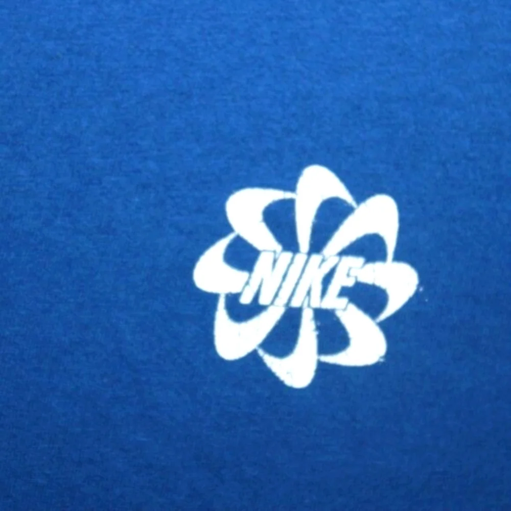 Nike Slim Fit Graphic T-Shirt Blue Large